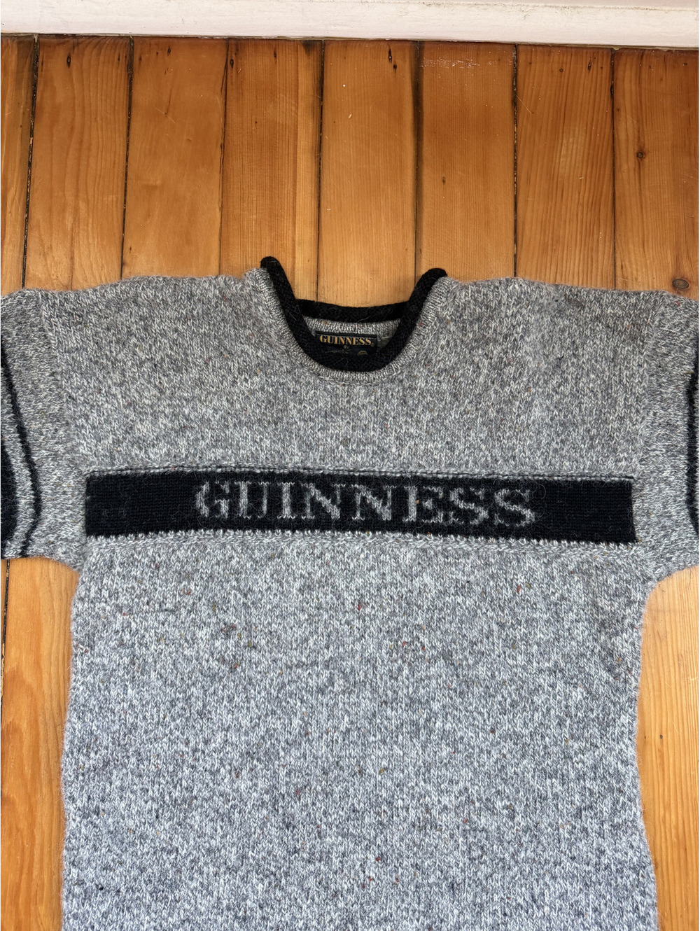 Guinness Irish Wool Ireland Sweater Jumper Carraig Donn – Pure New Wool – Small